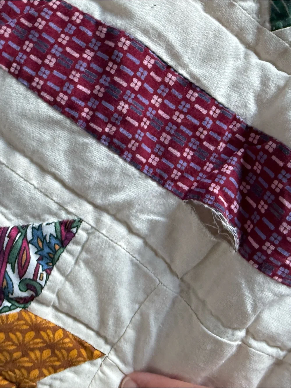 Vtg 90s Reproduction Quilt Patchwork Floral Medallion Queen Cotton Purple Green